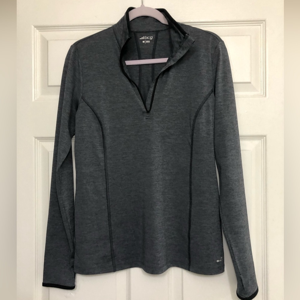 Women’s BCG athletic top. Size M